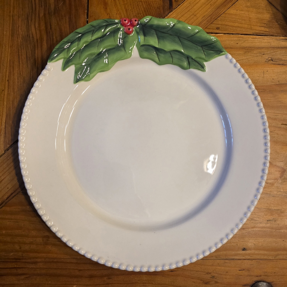2016 BLUE SKY Christmas Holiday Dinner Plate 10.5" Holly Berry